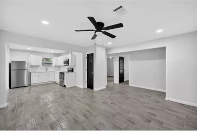 715 Nell Street, Pasadena, TX 77506 - Photo 2