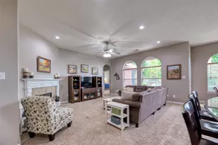 6 Red Adler Pl, The Woodlands, TX 77382 - Photo 20