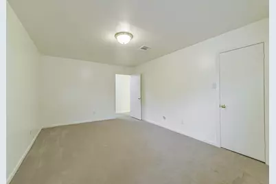 3111 Rockyridge Drive, Houston, TX 77063 - Photo 20