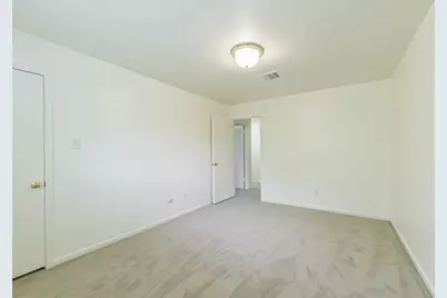 3111 Rockyridge Drive, Houston, TX 77063 - Photo 26