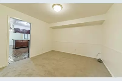 3111 Rockyridge Drive, Houston, TX 77063 - Photo 8