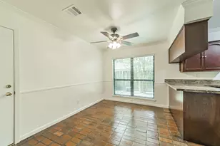 3111 Rockyridge Dr, Houston, TX 77063 - Photo 16