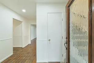 3111 Rockyridge Dr, Houston, TX 77063 - Photo 6