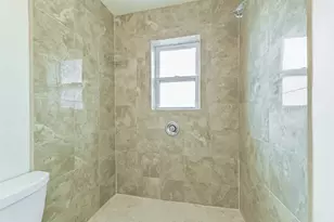 3111 Rockyridge Dr, Houston, TX 77063 - Photo 22