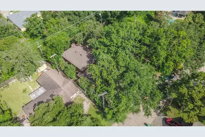 3111 Rockyridge Drive, Houston, TX 77063 - Photo 38