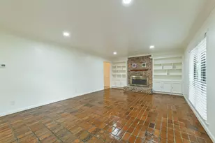 3111 Rockyridge Dr, Houston, TX 77063 - Photo 8
