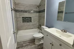 2322 Central St, Dickinson, TX 77539 - Photo 10