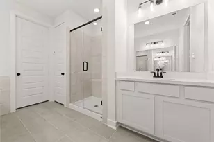 26421 East Skylight Brook Circle, Montgomery, TX 77316 - Photo 10