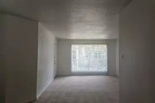 9201 Clarewood Dr, Houston, TX 77036 - Photo 8