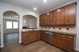 14319 Heath Falls Ln, Cypress, TX 77429 - Photo 10