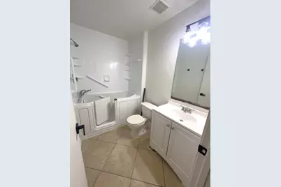 810 Chance Lane, Baytown, TX 77521 - Photo 10