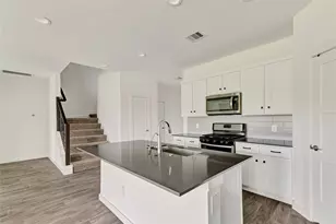 14246 Black Cyn Ln, Conroe, TX 77384 - Photo 6