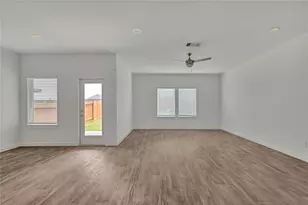 14246 Black Cyn Ln, Conroe, TX 77384 - Photo 12