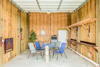 11221 Schwartz Drive, Galveston, TX 77554 - Photo 16