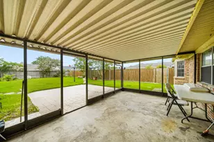 1305 Mcdonald St, Deer Park, TX 77536 - Photo 32