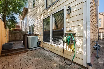 1353 Studer Street, Houston, TX 77007 - Photo 32