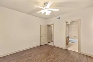 1607 Bass St, Houston, TX 77007 - Photo 6