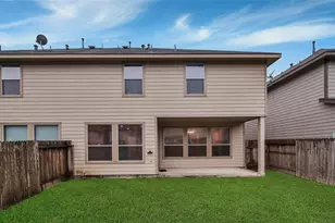 87 W Twinvale Loop, Conroe, TX 77384 - Photo 4