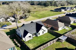 443 Wellshire Dr, West Columbia, TX 77486 - Photo 28