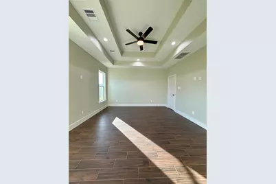 443 Wellshire Drive, West Columbia, TX 77486 - Photo 14