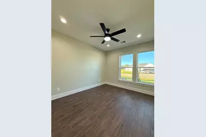 443 Wellshire Drive, West Columbia, TX 77486 - Photo 22