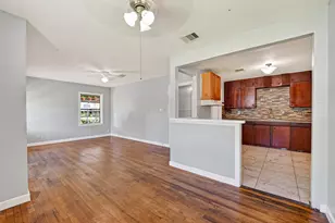 5934 Belmark St, Houston, TX 77033 - Photo 8