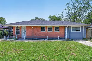 5934 Belmark St, Houston, TX 77033 - Photo 1