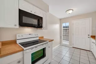 7600 Burgoyne Rd, Houston, TX 77063 - Photo 10