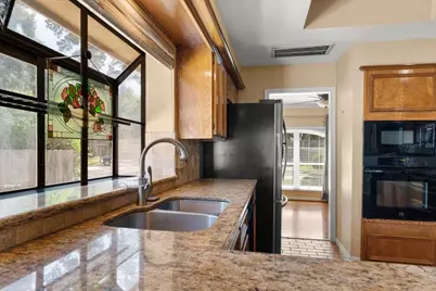 4019 Valley Haven Drive, Houston, TX 77339 - Photo 20