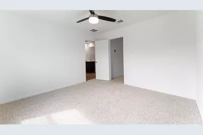 7608 Inwood Grove Lane, Houston, TX 77088 - Photo 14