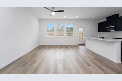7608 Inwood Grove Lane, Houston, TX 77088 - Photo 10