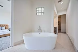 1730 Wentworth St, Houston, TX 77004 - Photo 14