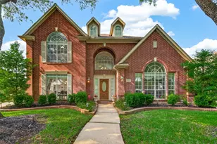6631 Alicant Dr, Sugar Land, TX 77479 - Photo 2