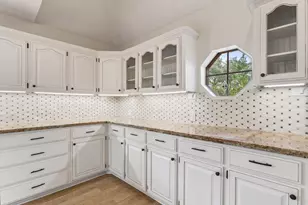 1707 County Rd 348, Brazoria, TX 77422 - Photo 10
