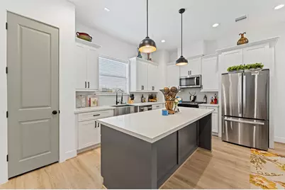 2311 Eagle Street, Houston, TX 77004 - Photo 2