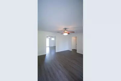 219 Glencroft Court, Houston, TX 77336 - Photo 12