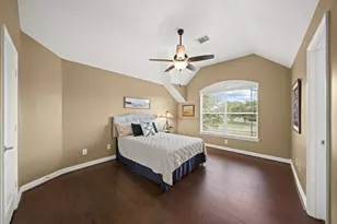 3942 Lake Star Dr, League City, TX 77573 - Photo 24