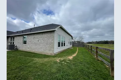 418 Wellshire Drive, West Columbia, TX 77486 - Photo 38
