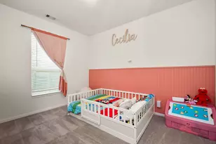 418 Wellshire Dr, West Columbia, UT 77486 - Photo 32