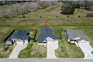 418 Wellshire Dr, West Columbia, TX 77486 - Photo 4