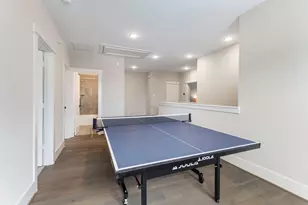 2612 Zemmer Ln, Houston, TX 77008 - Photo 22