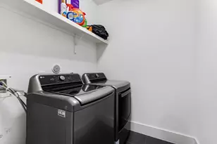 2612 Zemmer Ln, Houston, TX 77008 - Photo 36