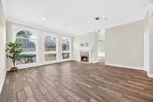 19602 Laurel Park Ln, Houston, TX 77094 - Photo 12