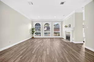 19602 Laurel Park Ln, Houston, TX 77094 - Photo 10