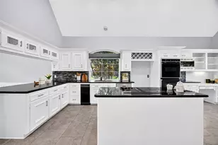 19602 Laurel Park Ln, Houston, TX 77094 - Photo 18