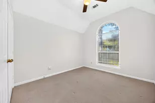 19602 Laurel Park Ln, Houston, TX 77094 - Photo 36