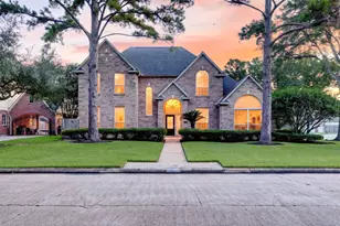 19602 Laurel Park Ln, Houston, TX 77094 - Photo 2