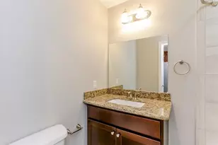808 1/2 W Main St, Houston, TX 77006 - Photo 10