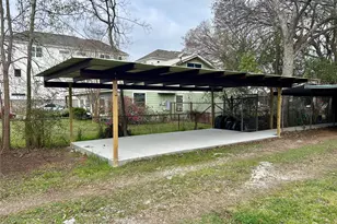 8510 Vogue Ln, Houston, TX 77055 - Photo 14