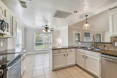 4410 Nations Drive, Pasadena, TX 77505 - Photo 8